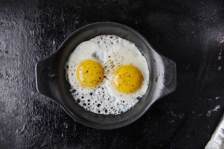 Ovo Frito: A Receita Perfeita para Começar o Dia